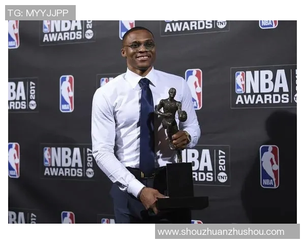 国王八连败惨败41分暴露防守漏洞，威斯布鲁克三双纪录升至NBA现役三双榜第三！威少生涯198次三双创神迹